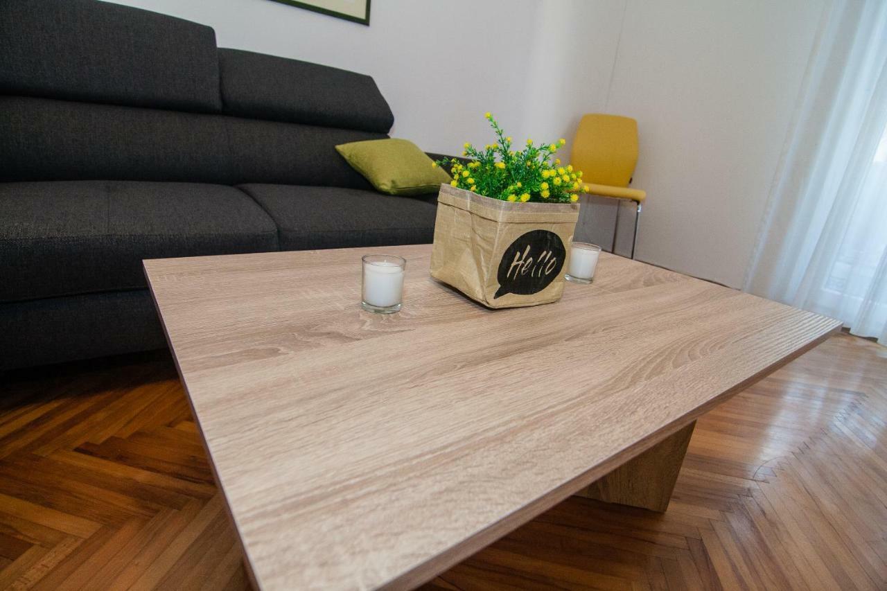 New Renovated Apartment 15 Min From Beach On Foot Pula Extérieur photo